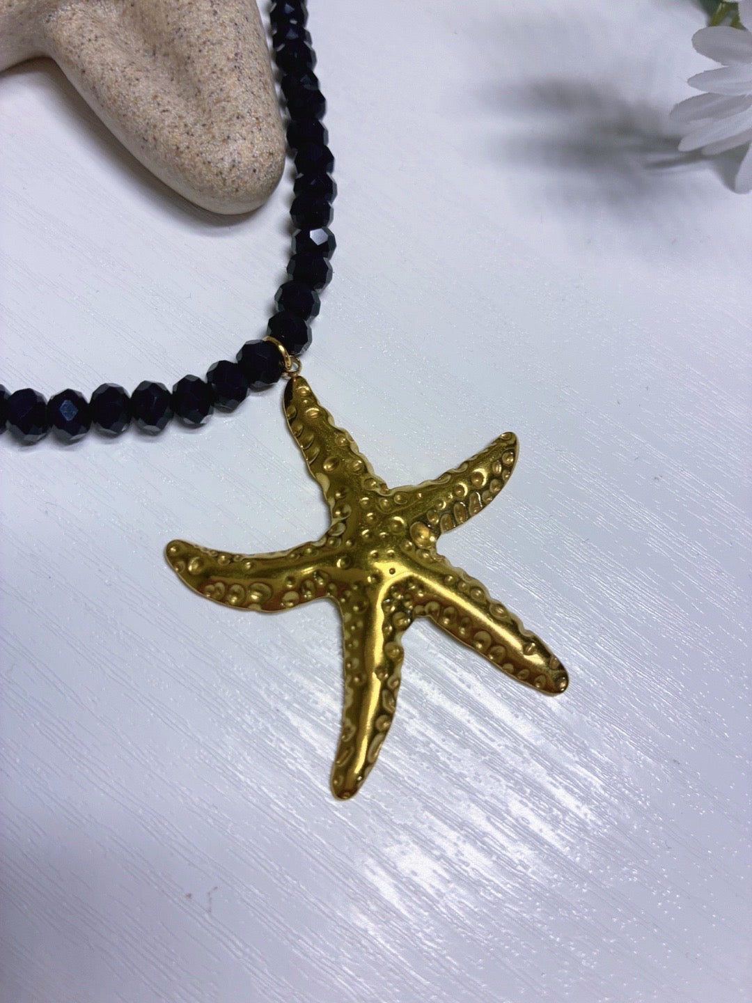 🌊 Gargantilla "Estrella de Mar" – Cristales Facetados y Amuleto Marino