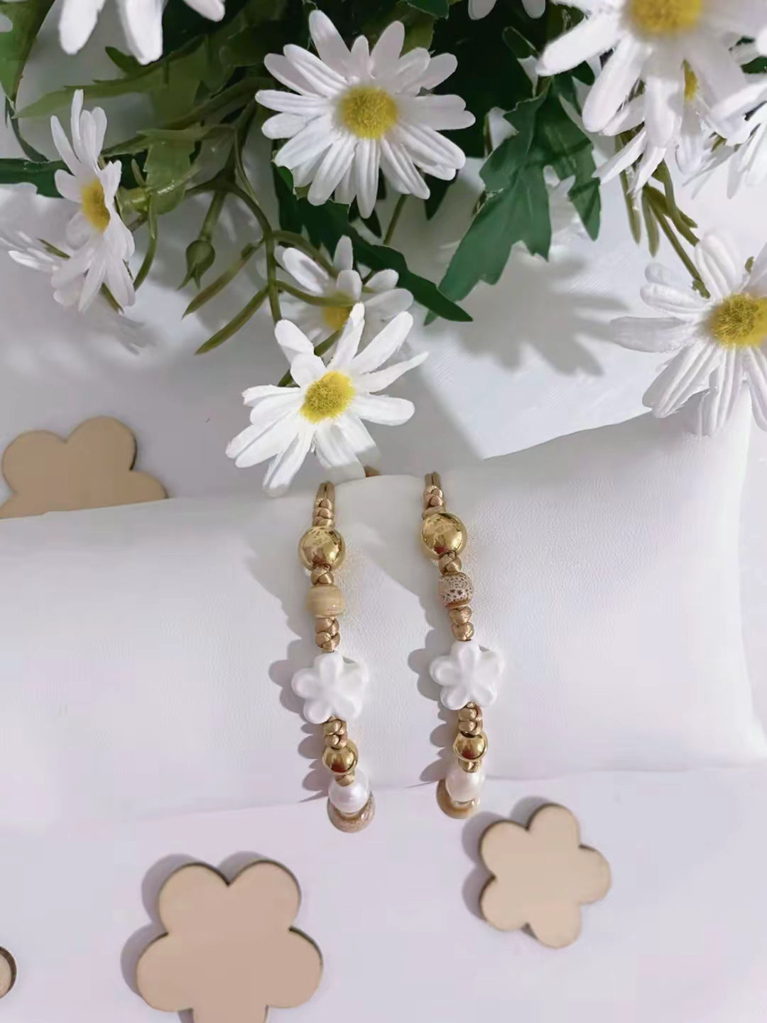 Pulsera Sakura Dorada
