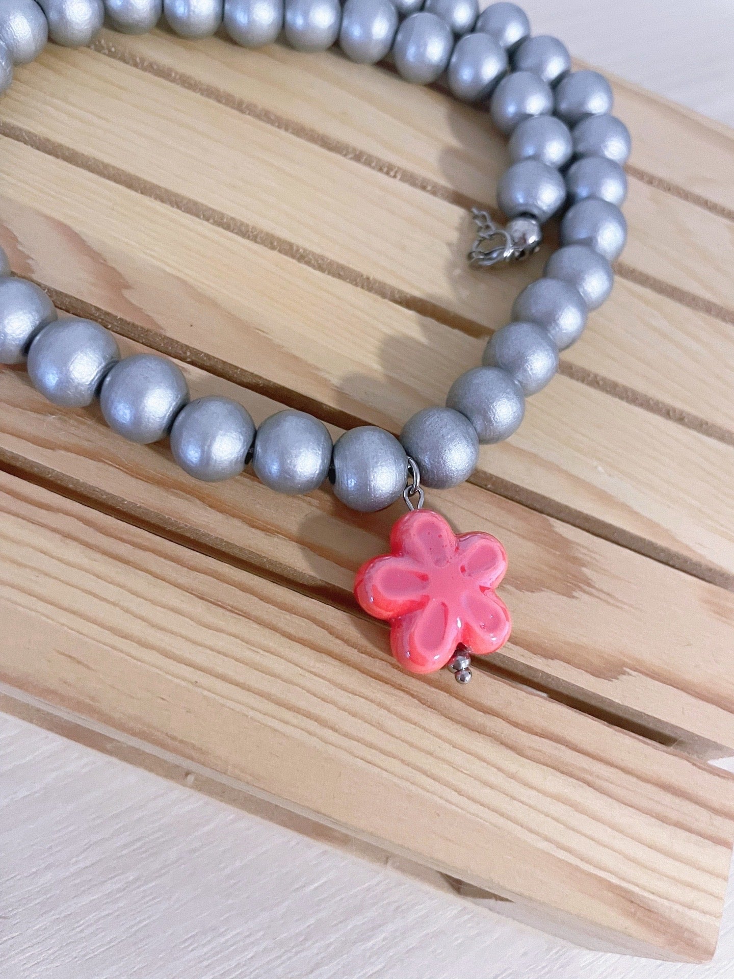 Collar Margarita Pop plateado