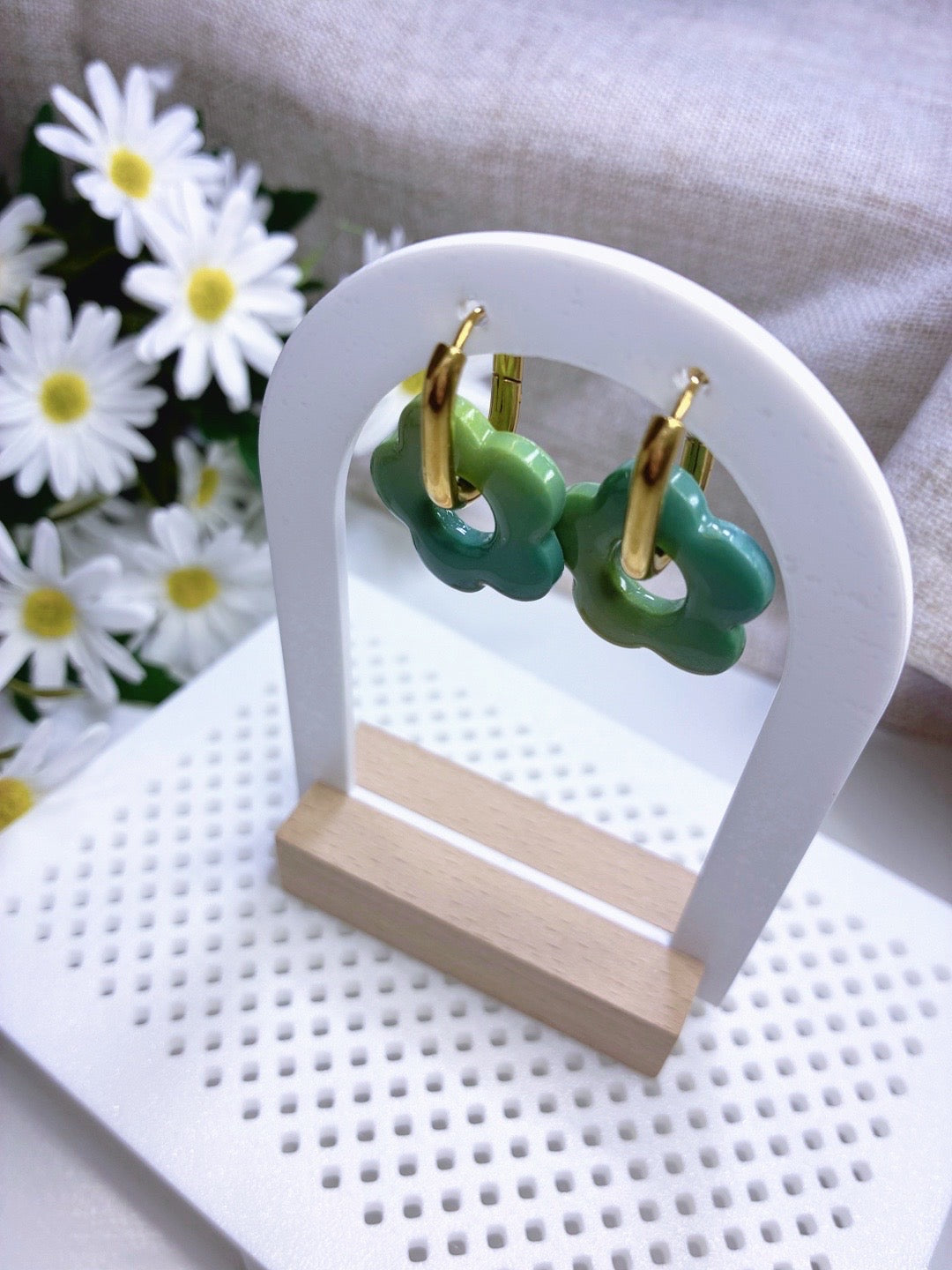 Pendientes Retro Petal Hoops