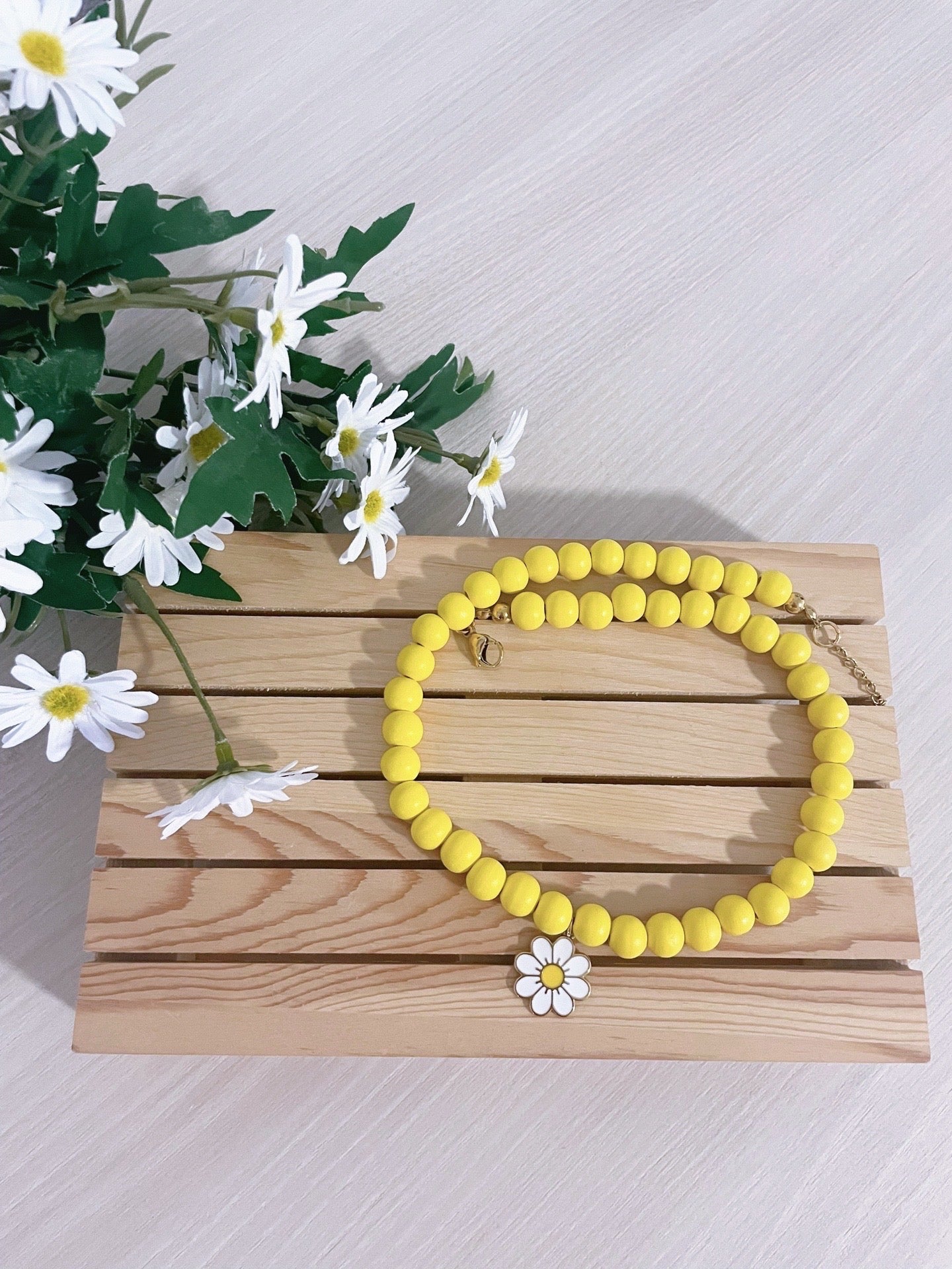 Collar Margarita Pop amarillo o Naranja
