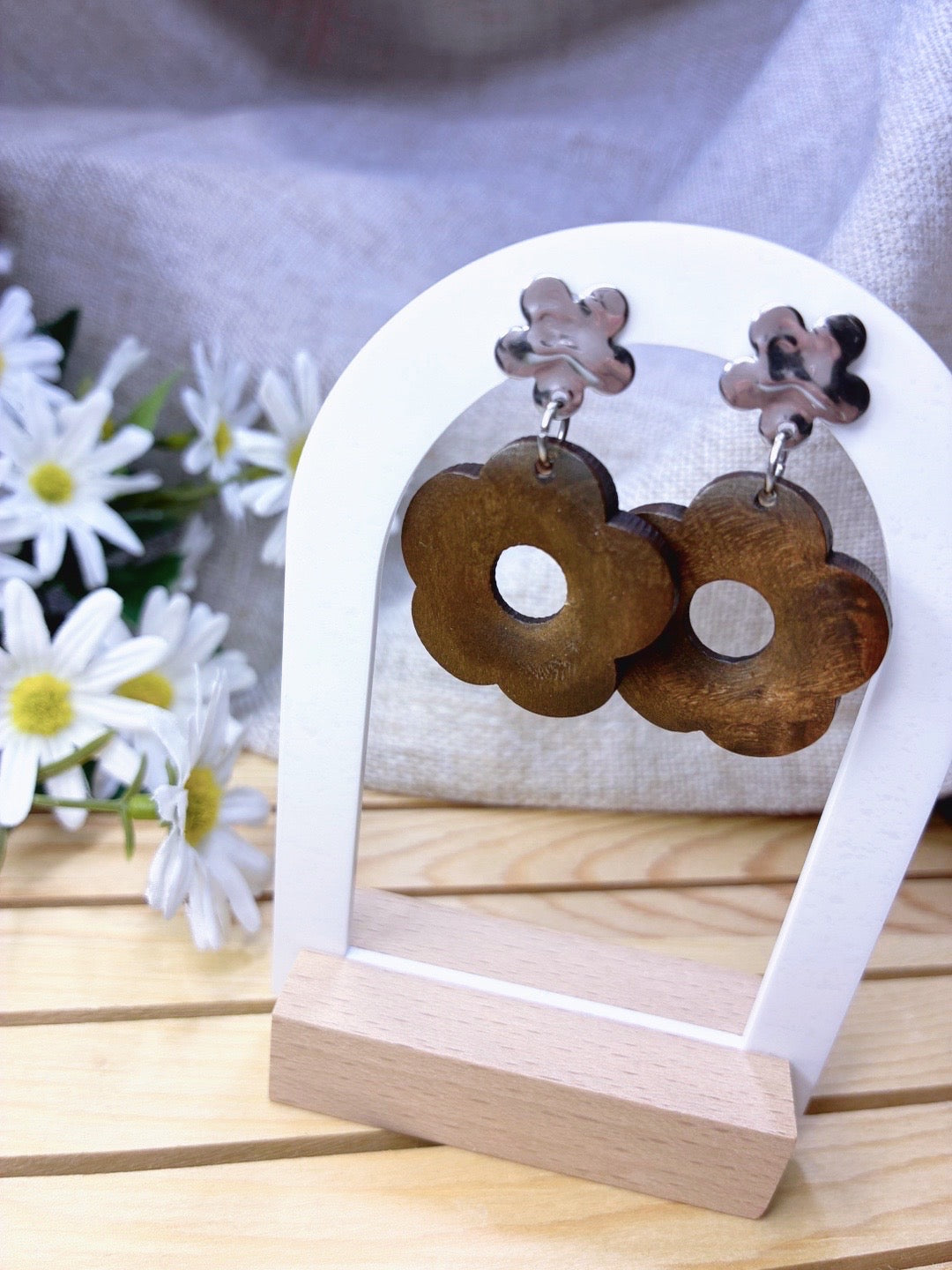 Pendientes "Naturaleza Dual" – Madera y Acero