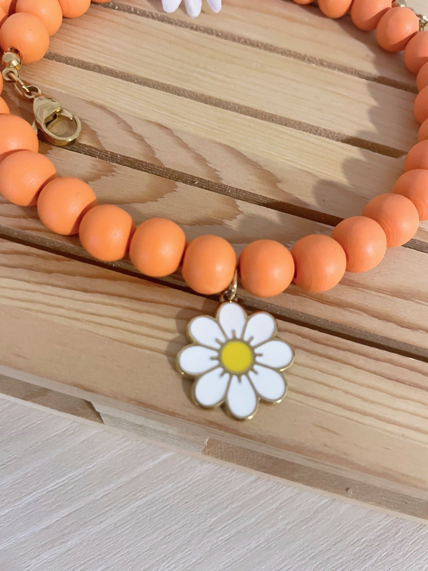 Collar Margarita Pop amarillo o Naranja